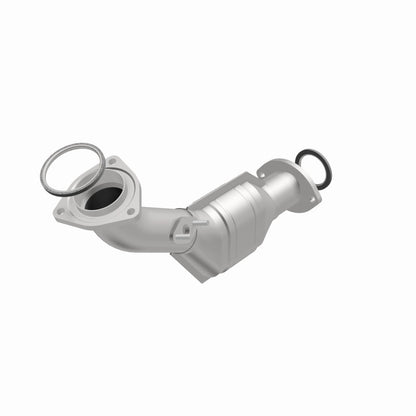 MagnaFlow Direct Fit Catalytic Converter Front 00-04 Toyota Tacoma 3.4L 4WD / 00-04 Tundra 3.4L
