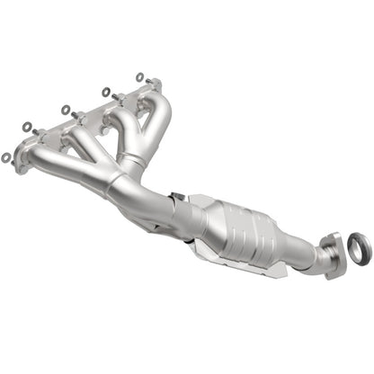 MagnaFlow Direct Fit Catalytic Converter 04-08 Cadillac XLR 4.6L Driver Side