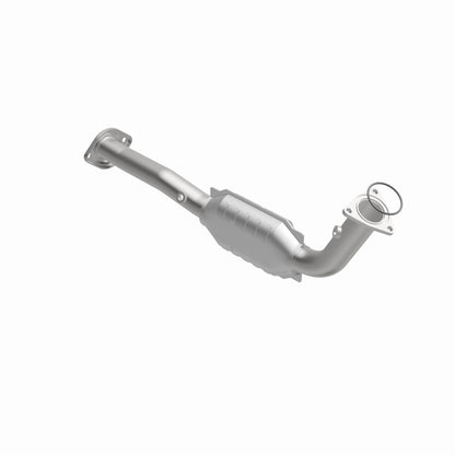MagnaFlow Direct Fit Catalytic Converter 03-06 Hummer H2 6.0L Passenger Side