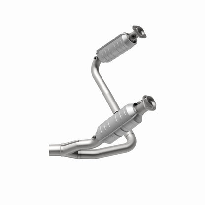 MagnaFlow Direct Fit Catalytic Converter Dakota 05-06 6 3.7L