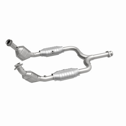 MagnaFlow Direct Fit Catalytic Converter 99-01 Ford Mustang 3.8L