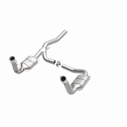 MagnaFlow Direct Fit Catalytic Converter 2009-2012 Dodge Nitro 3.7L Underbody