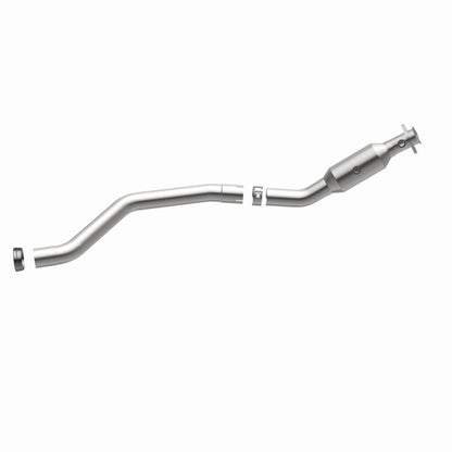 MagnaFlow Direct Fit Catalytic Converter 13-14 Mercedes-Benz GL450 V8 4.6 OEM Underbody