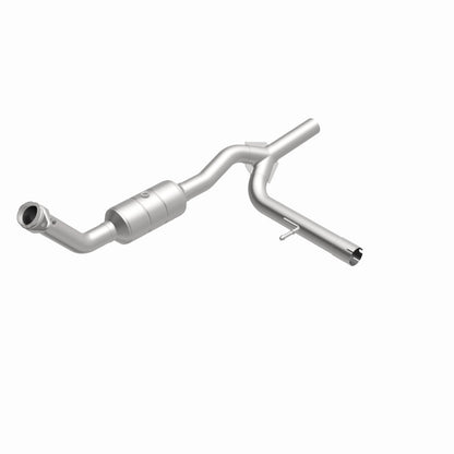 MagnaFlow Direct Fit Catalytic Converter F-150 04-06 8 4.6L