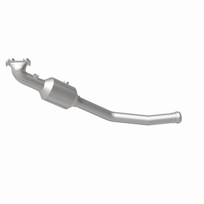 MagnaFlow 13-15 Dodge Durango V6 3.6L OEM Grade / EPA Compliant Direct-Fit Catalytic Converter