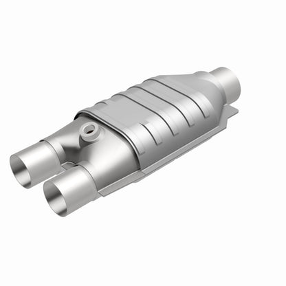 MagnaFlow Universal Catalytic Converter 2/2.5 Single O2 Boss