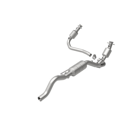 MagnaFlow Direct Fit Catalytic Converter 02-03 Dodge Durango 5.9L