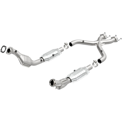 MagnaFlow Direct Fit Catalytic Converter 99-04 Mustang 4.6L 49S