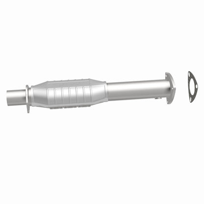 MagnaFlow Direct Fit Catalytic Converter 95-98 GM S10 Pickup 4.3L