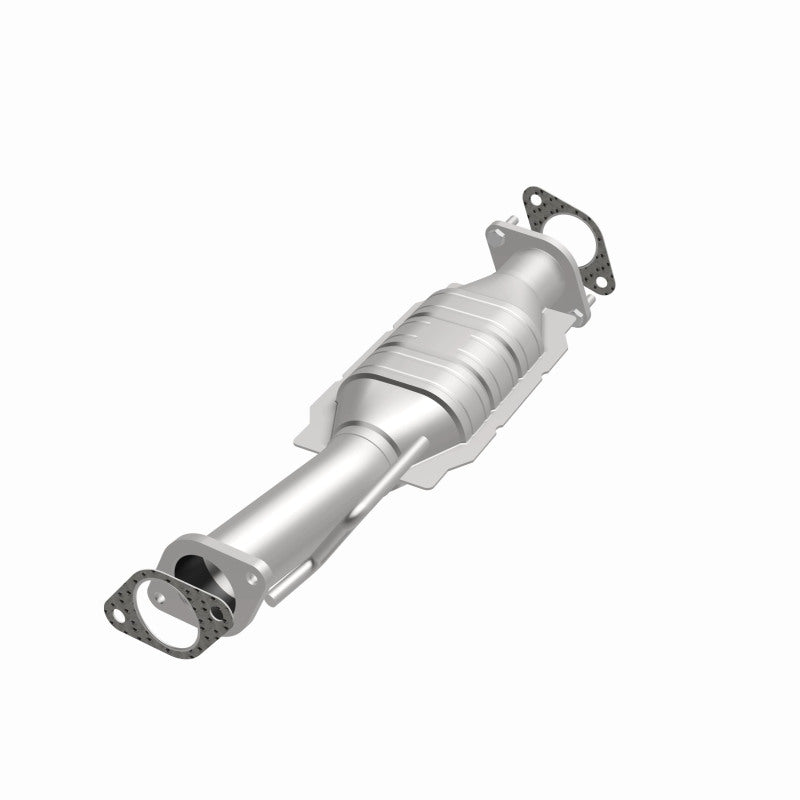MagnaFlow Direct Fit Catalytic Converter 09-11 GMC Acadia 3.6L