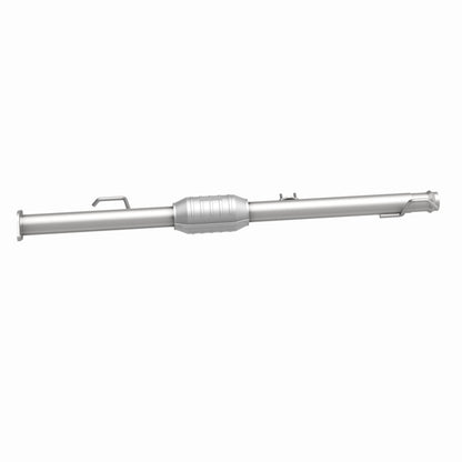MagnaFlow Direct Fit Catalytic Converter 00-04 Tundra 3.4L rear OEM