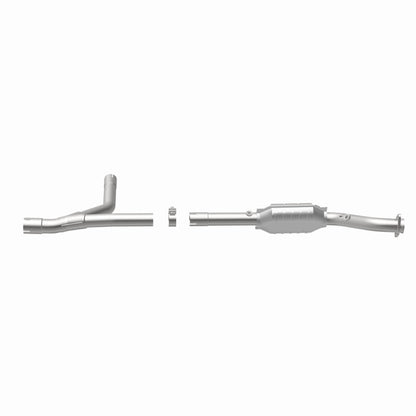 MagnaFlow Direct Fit Catalytic Converter 04-05 Dodge Ram 1500 Pickup 5.7L P/S