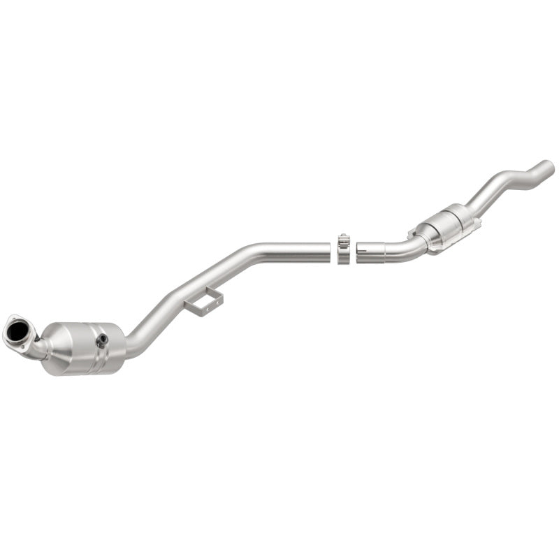MagnaFlow Direct Fit Catalytic Converter 07-09 Mercedes E350 3.5L