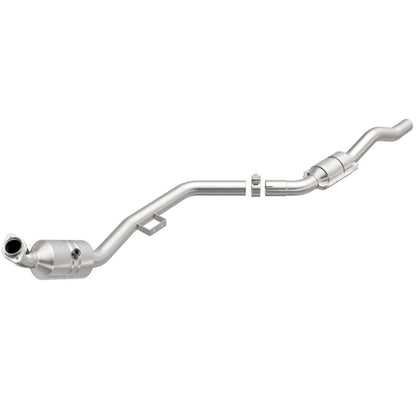 MagnaFlow Direct Fit Catalytic Converter 07-09 Mercedes E350 3.5L