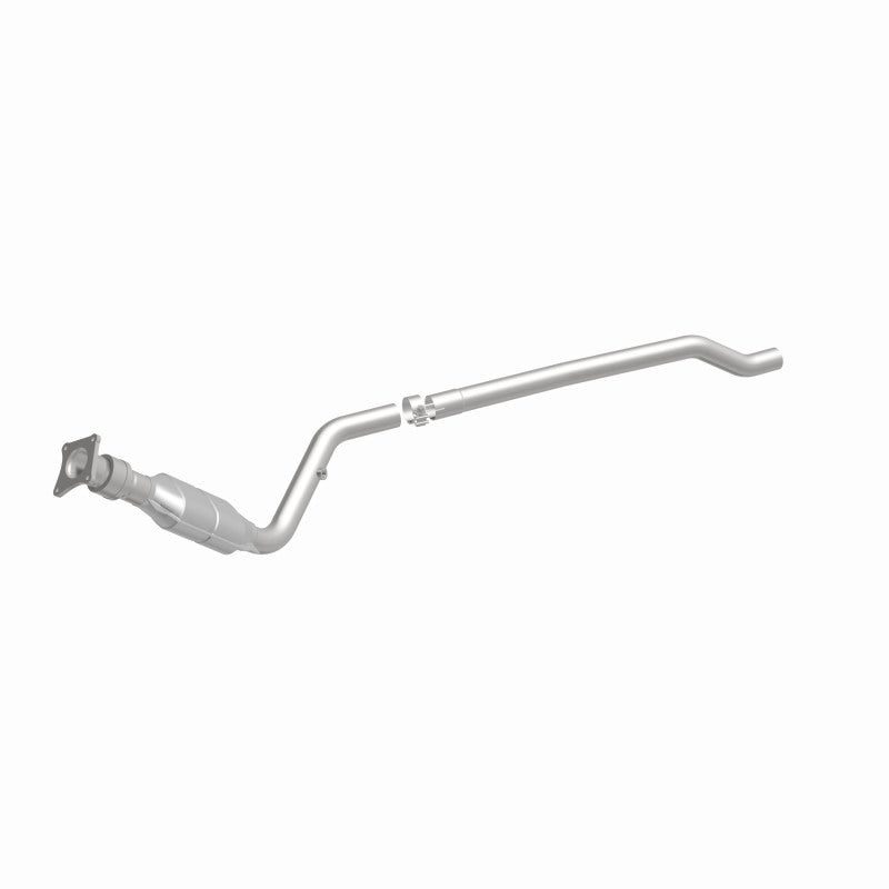 MagnaFlow Direct Fit Catalytic Converter 96-00 Caravan 3.0L