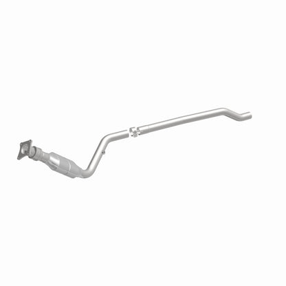 MagnaFlow Direct Fit Catalytic Converter 96-00 Caravan 3.0L