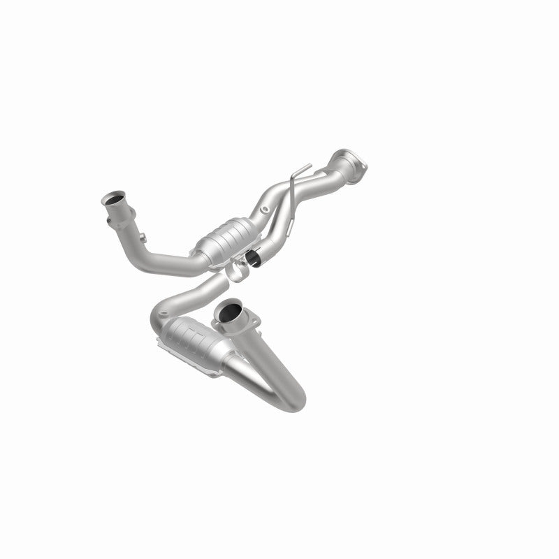 MagnaFlow Direct Fit Catalytic Converter 05-06 Jeep Grand Cherokee 3.7L Y-Pipe Assembly
