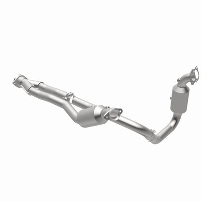 MagnaFlow Direct Fit Catalytic Converter 2015-2017 Transit-150 V6 3.5 OEM Underbody