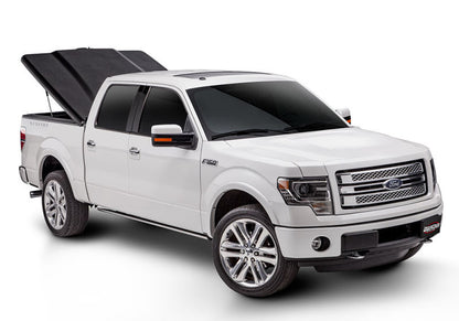 UnderCover 19-20 Chevy Silverado 1500 6.5ft Elite Bed Cover - Black Textured