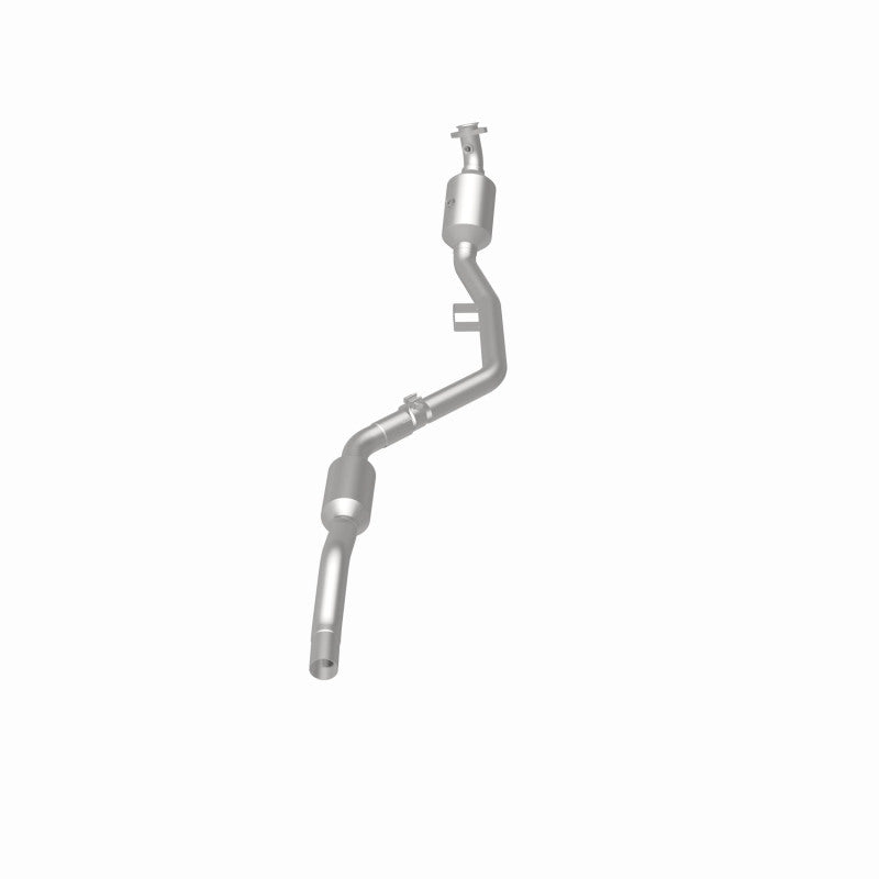 MagnaFlow Direct Fit Catalytic Converter 07-09 Mercedes E350 3.5L