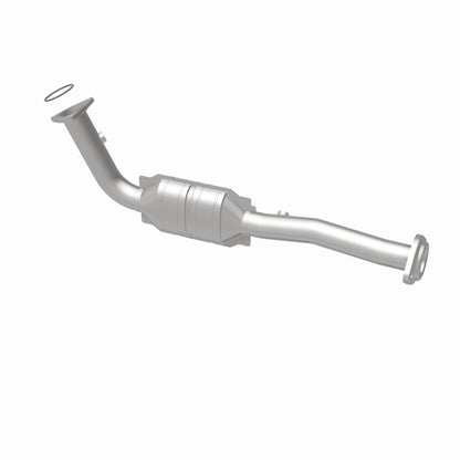 MagnaFlow Direct Fit Catalytic Converter 03-06 Hummer H2 6.0L Passenger Side