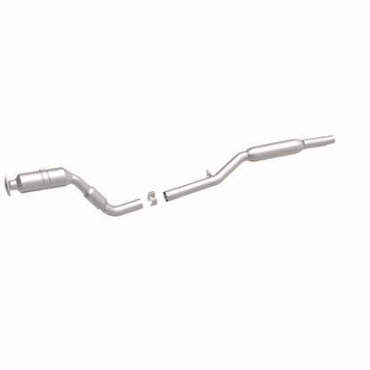 MagnaFlow Direct Fit Catalytic Converter 2005-2007 A6 QUATTRO 3.2L Underbody