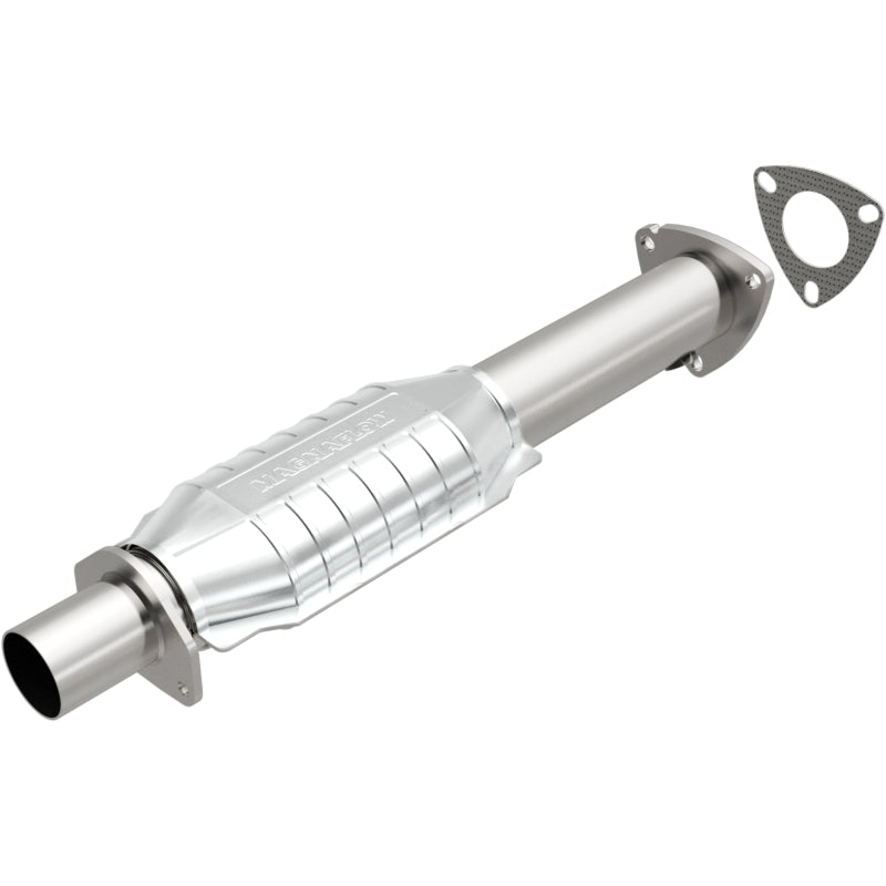 MagnaFlow Direct Fit Catalytic Converter 95-98 GM S10 Pickup 4.3L