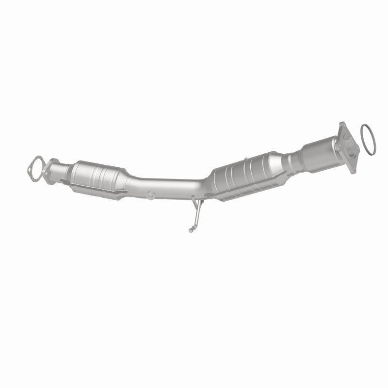 MagnaFlow Direct Fit Catalytic Converter 05-09 Volvo V50 2.4L