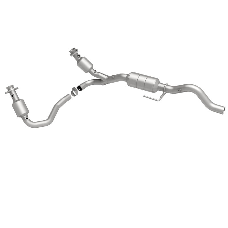 MagnaFlow Direct Fit Catalytic Converter 02-03 Dodge Durango 5.9L