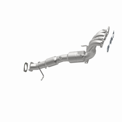 MagnaFlow Direct Fit Catalytic Converter 04-05 Mazda 3 2.3L Manifold