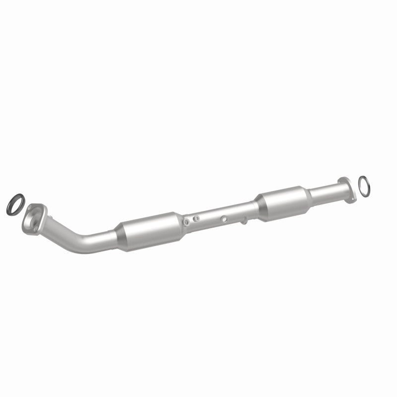 MagnaFlow Direct Fit Catalytic Converter 05-09 Toyota Tacoma 2.7L