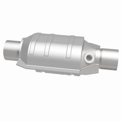 MagnaFlow Universal Catalytic Converter 2.5 W/Single O2 Boss