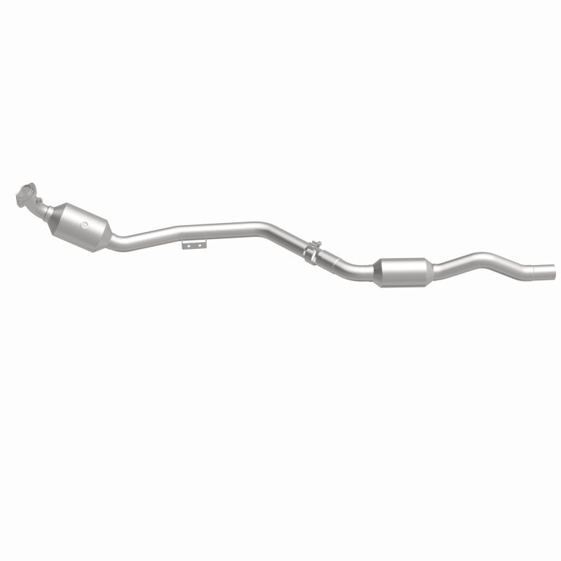MagnaFlow Direct Fit Catalytic Converter 07-09 Mercedes E350 3.5L