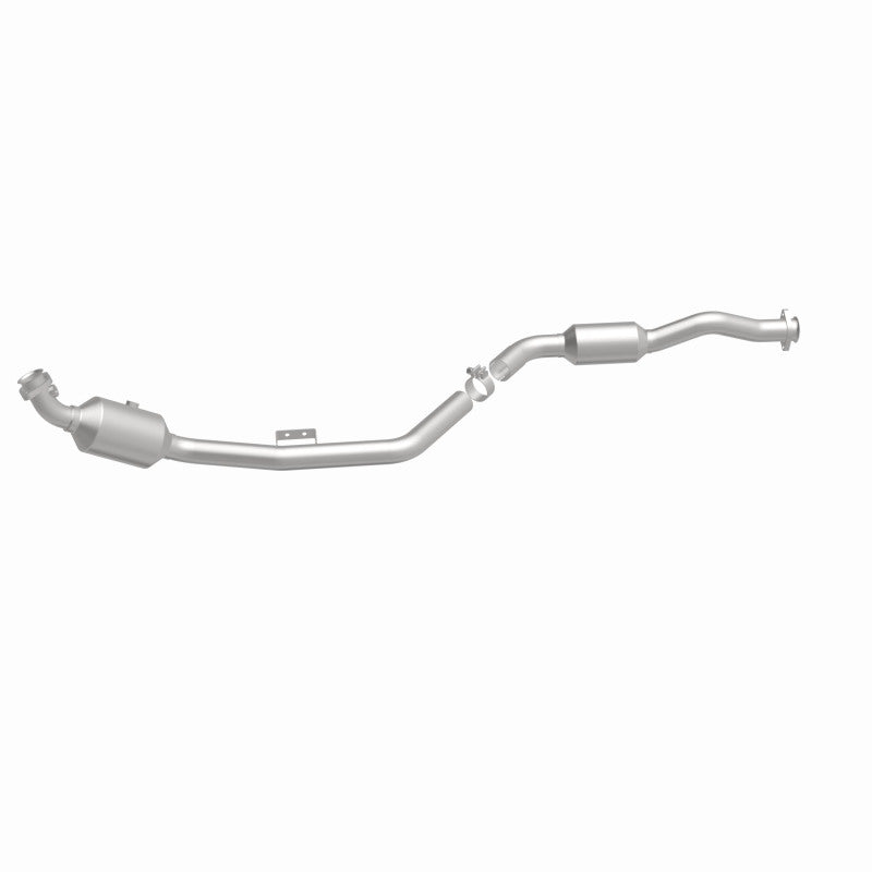 MagnaFlow Direct Fit Catalytic Converter 07-09 Mercedes E350 3.5L