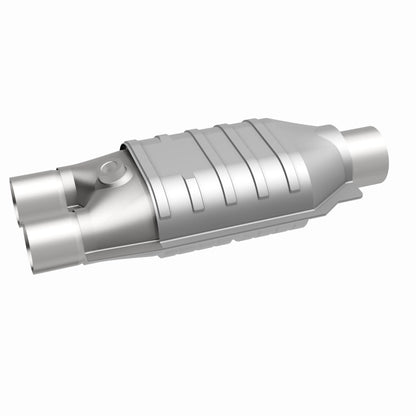MagnaFlow Universal Catalytic Converter 2/3 D/S Single O2 Boss