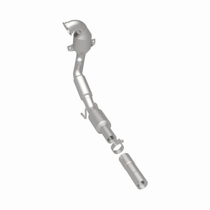 MagnaFlow Direct Fit Catalytic Converter 15-17 Volkswagen Golf / GTI