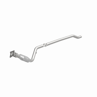 MagnaFlow Direct Fit Catalytic Converter 96-00 Caravan 3.0L