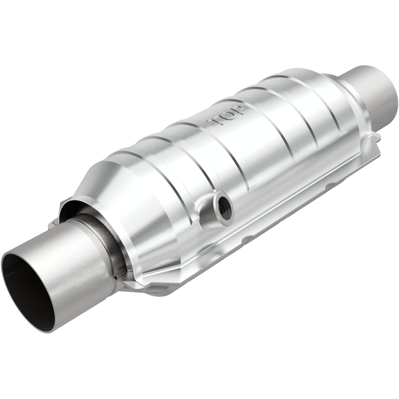 MagnaFlow Universal Catalytic Converter 2.50 OEM Angled O2