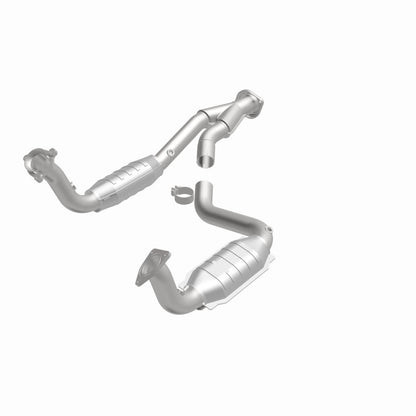 MagnaFlow Direct Fit Catalytic Converter 03-06 Chevy SSR 5.3/6.0 OEM