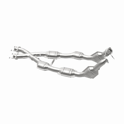 MagnaFlow Direct Fit Catalytic Converter 96-98 Mustang GT 4.6L 50S