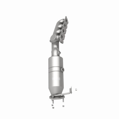 MagnaFlow Direct Fit Catalytic Converter 07-08 Audi A6/A8 4.2L