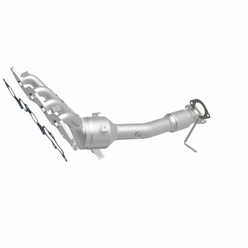MagnaFlow Direct Fit Catalytic Converter 10-13 Mazda 3 2.0L Manifold