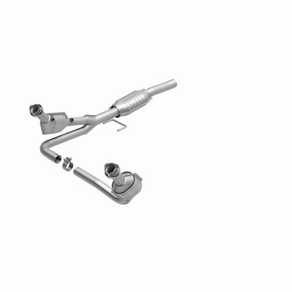 MagnaFlow Direct Fit Catalytic Converter 00 Dodge Dakota 3.9L 2wd