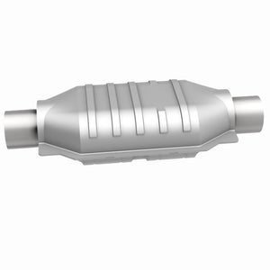 MagnaFlow Conv Universal-Fit 2.25in Inlet/Outlet Center/Center Oval 12in Body/7in Width