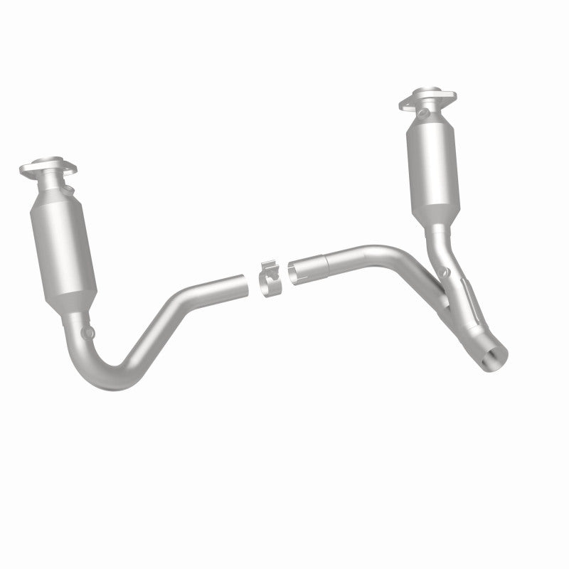 MagnaFlow Direct Fit Catalytic Converter California Grade 07-08 Dodge Durango 3.7L