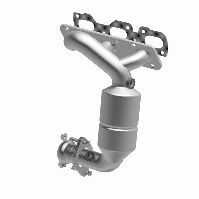 MagnaFlow Direct Fit Catalytic Converter 01-05 Ford Escape / Mazda Tribute 2.0L (CA Emissions)