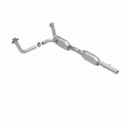 MagnaFlow Direct Fit Catalytic Converter 96 Bronco F150/F250 2 Conv
