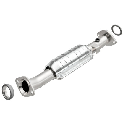 MagnaFlow Direct Fit Catalytic Converter 06-08 Mazda 6 2.3L