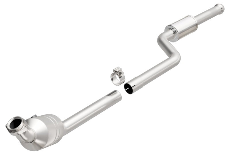 MagnaFlow Direct Fit Catalytic Converter 08-10 C300 3.0L D/S
