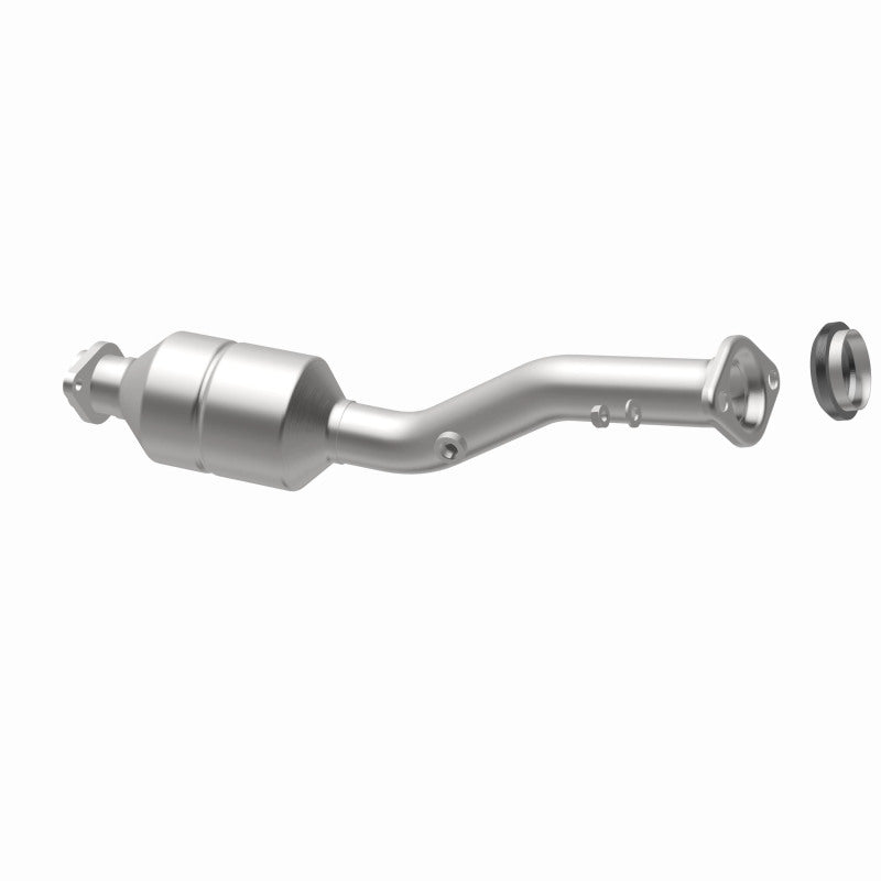 MagnaFlow Direct Fit Catalytic Converter 2009-2014 Sentra 2.0 L Underbody